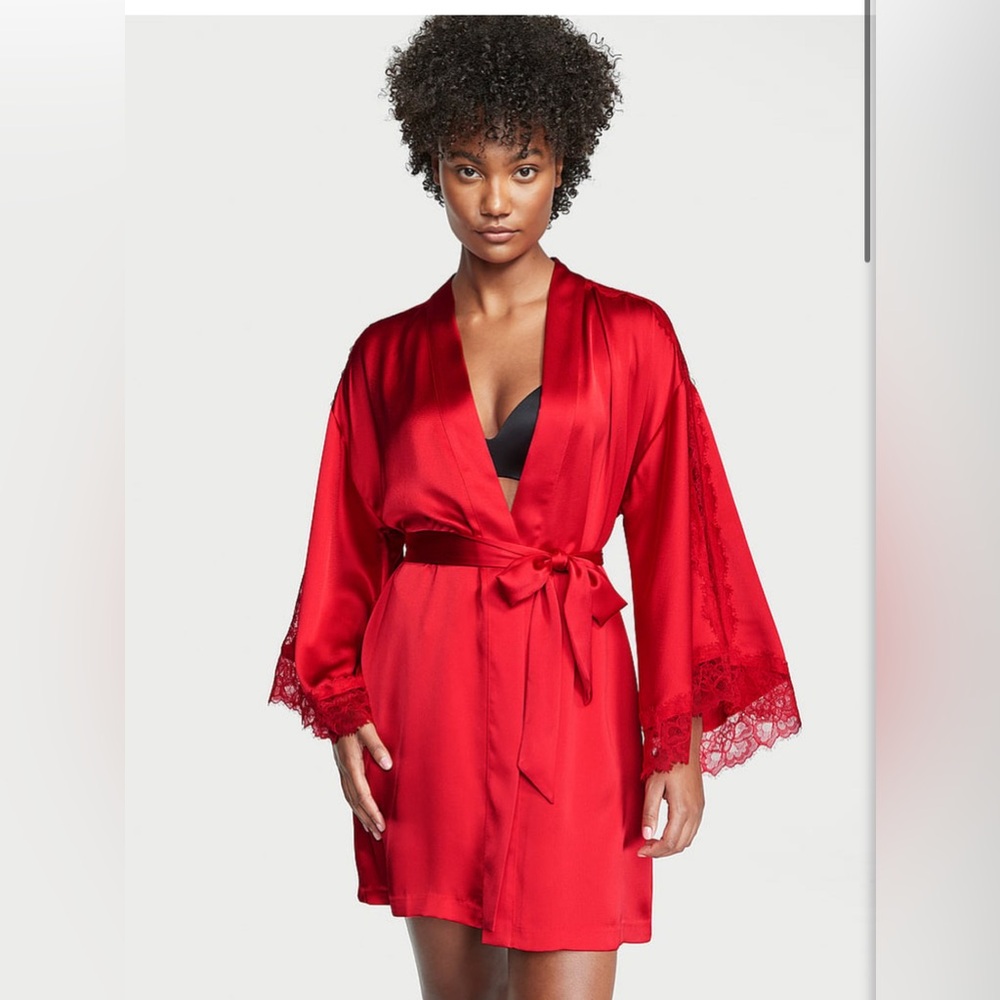 Victoria Secret Lipstick Red Lace Inset Robe silky satin flare sleeve size XS/S